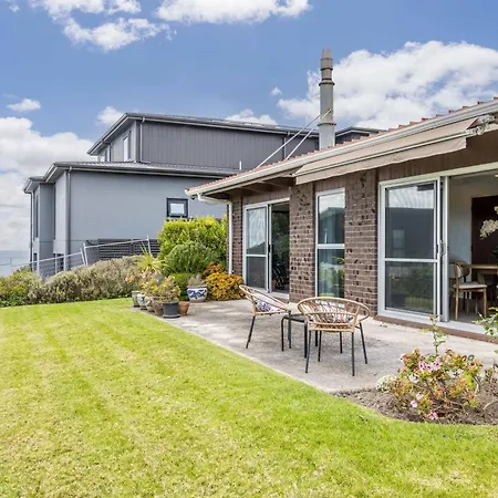 The Hidden Clifftop Gem - Ocean View & Beach Life Auckland Exterior photo